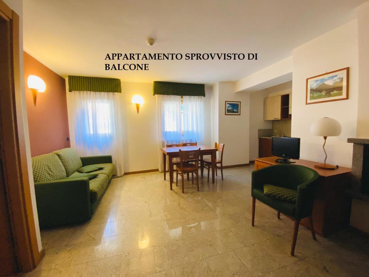 Residence Pizzo Scalino 키에사인발마렌코 외부 사진